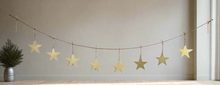 Afbeelding in Gallery-weergave laden, Handmade powder coated hanging gold star garland measuring 150 x 20 x 1cm - Marissa's Garden & Gift