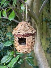Indlæs billede til gallerivisning Handmade hut weave rattan birdhouse 14 x 14 x 17cm - Marissa's Garden & Gift