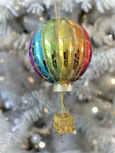 Load image into Gallery viewer, Glass Christmas hot air balloon Christmas bauble tree hanging decoration/christmas/seasonal/ glass hanging item - Marissa's Garden & Gift