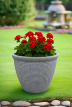 Laden Sie das Bild in den Galerie-Viewer, 26cm Chatsworth grey embossed pot - Marissa's Garden & Gift