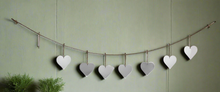 Afbeelding in Gallery-weergave laden, Handmade powder coated hanging silver heart garland measuring 150 x 20 x 1cm - Marissa's Garden & Gift