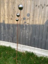 Load image into Gallery viewer, Handmade stainless steel balls rusty poles garden decor,Metal garden decor, metal yard art, outdoor metal decor,metal garden sculpture 138cm - Marissa's Garden & Gift