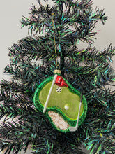 Indlæs billede til gallerivisning Glass Christmas golf course Christmas bauble tree hanging decoration/christmas/seasonal/ glass hanging item - Marissa's Garden & Gift