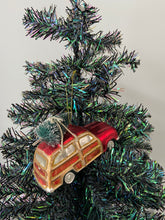 Charger l'image dans la galerie, Glass Christmas truck with christmas tree Christmas bauble tree hanging decoration/christmas/seasonal/ glass hanging item - Marissa's Garden & Gift
