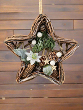 Indlæs billede til gallerivisning Handmade Hanging star wreath 25 x 25 x 6cm Christmas/seasonal hanging wreath - Marissa's Garden & Gift