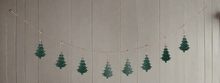 Afbeelding in Gallery-weergave laden, Handmade powder coated hanging green Christmas tree garland measuring 150 x 22x 1cm - Marissa's Garden & Gift