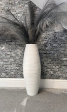 Laden Sie das Bild in den Galerie-Viewer, Handmade 60cm tall white washed modern bamboo vase - Marissa's Garden & Gift