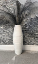 Laden Sie das Bild in den Galerie-Viewer, Handmade 60cm tall white washed modern bamboo vase - Marissa's Garden & Gift