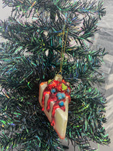 Indlæs billede til gallerivisning Glass Christmas cheesecake Christmas bauble tree hanging decoration/christmas/seasonal/ glass hanging item - Marissa's Garden & Gift