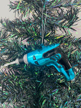 Afbeelding in Gallery-weergave laden, Glass Christmas tool drill Christmas bauble tree hanging decoration/christmas/seasonal/ glass hanging item - Marissa's Garden & Gift