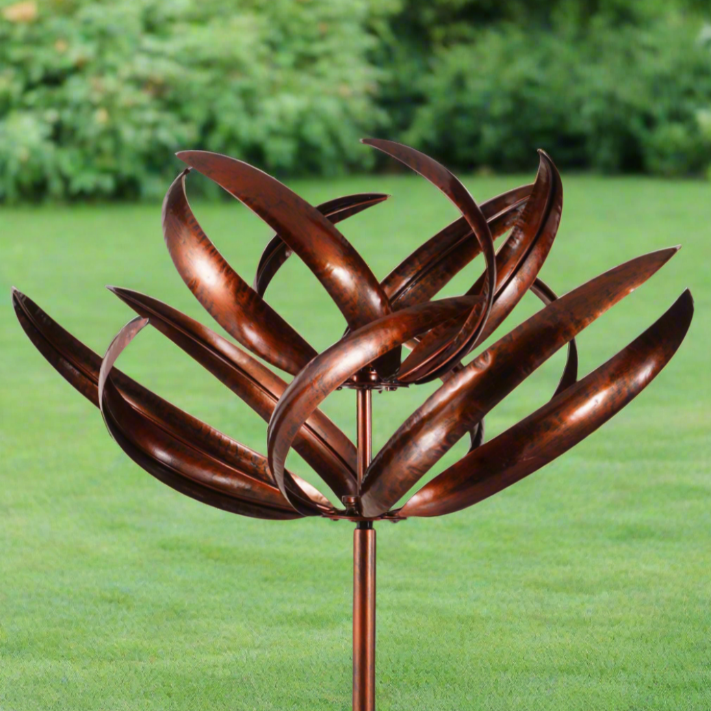 GA　Wind Resonance Bauble　PR Alice Burghley garden wind sculpture spinner bronze