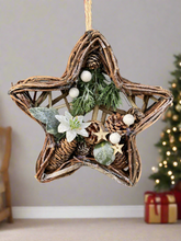 Indlæs billede til gallerivisning Handmade Hanging star wreath 25 x 25 x 6cm Christmas/seasonal hanging wreath - Marissa's Garden & Gift