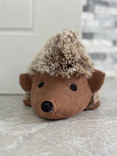 Afbeelding in Gallery-weergave laden, Handmade hedgehog door stop Indoor 27cmLx 19cm W x 14cm H - Marissa's Garden & Gift