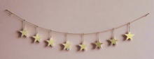 Afbeelding in Gallery-weergave laden, Handmade powder coated hanging gold star garland measuring 150 x 20 x 1cm - Marissa's Garden & Gift