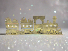 Afbeelding in Gallery-weergave laden, Handmade Christmas gold three piece train set measuring 50 x 8 x 16cmwith t-light holders - Marissa's Garden & Gift
