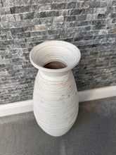 Laden Sie das Bild in den Galerie-Viewer, White handmade with natural colourings bamboo vase 60cm tall floor or table vase - Marissa's Garden & Gift
