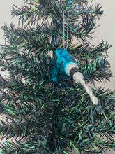 Afbeelding in Gallery-weergave laden, Glass Christmas tool drill Christmas bauble tree hanging decoration/christmas/seasonal/ glass hanging item - Marissa's Garden & Gift