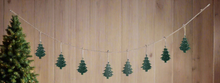 Afbeelding in Gallery-weergave laden, Handmade powder coated hanging green Christmas tree garland measuring 150 x 22x 1cm - Marissa's Garden & Gift
