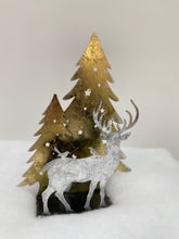 Afbeelding in Gallery-weergave laden, Handmade Christmas trees and reindeer t-light holder 34 x 10 x 45cm - Marissa's Garden & Gift