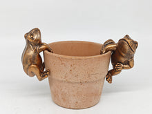 Load image into Gallery viewer, Polyresin pair of bronze coloured frog pot hangers - Marissa's Garden & Gift