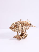 Afbeelding in Gallery-weergave laden, DIY Model wooden kit airship - Marissa's Garden & Gift