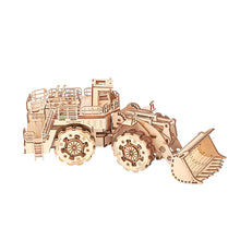 Afbeelding in Gallery-weergave laden, DIY Model wooden kit Digger - Marissa's Garden & Gift