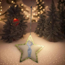 Afbeelding in Gallery-weergave laden, Handmade powder coated hanging gold star with reindeer measuring 27 x 25 x 1cm - Marissa's Garden & Gift