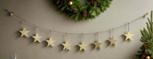 Afbeelding in Gallery-weergave laden, Handmade powder coated hanging gold star garland measuring 150 x 20 x 1cm - Marissa's Garden & Gift