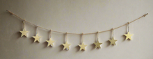 Afbeelding in Gallery-weergave laden, Handmade powder coated hanging gold star garland measuring 150 x 20 x 1cm - Marissa's Garden & Gift
