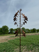 Afbeelding in Gallery-weergave laden, Mayfair bronze swallow bird windsculpture/ windspinner - Marissa's Garden & Gift
