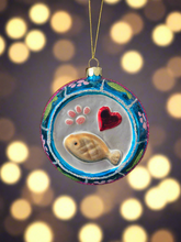 Indlæs billede til gallerivisning Glass cat bowl Christmas bauble tree hanging decoration/christmas/seasonal/ glass hanging item - Marissa's Garden & Gift