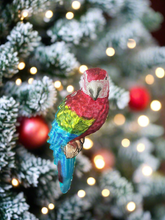 Afbeelding in Gallery-weergave laden, Christmas parrot bauble tree hanging decoration/christmas/seasonal/ glass hanging item - Marissa's Garden & Gift
