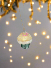 Afbeelding in Gallery-weergave laden, Christmas cupcake hanging decoration/christmas/seasonal/ glass hanging item - Marissa's Garden & Gift
