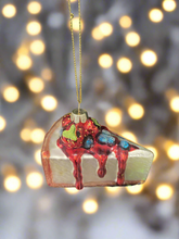 Indlæs billede til gallerivisning Glass Christmas cheesecake Christmas bauble tree hanging decoration/christmas/seasonal/ glass hanging item - Marissa's Garden & Gift