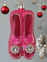 Indlæs billede til gallerivisning Glass Christmas pink high heels Christmas bauble tree hanging decoration/christmas/seasonal/ glass hanging item - Marissa's Garden & Gift