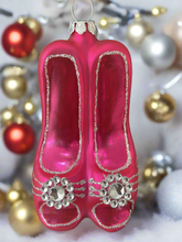 Indlæs billede til gallerivisning Glass Christmas pink high heels Christmas bauble tree hanging decoration/christmas/seasonal/ glass hanging item - Marissa's Garden & Gift
