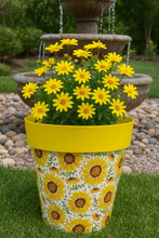 Afbeelding in Gallery-weergave laden, Sunflowers pot full of sunflowers height 26cm - Marissa's Garden & Gift