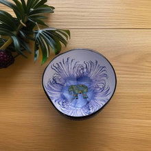 Afbeelding in Gallery-weergave laden, Handmade hand painted white and blue with elephant design food safe coconut bowl and spoon Set with free gift bamboo straw and gift box - Marissa's Garden & Gift