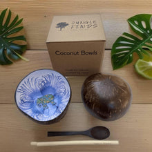 Afbeelding in Gallery-weergave laden, Handmade hand painted white and blue with elephant design food safe coconut bowl and spoon Set with free gift bamboo straw and gift box - Marissa's Garden & Gift