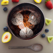 Afbeelding in Gallery-weergave laden, Handmade hand painted rusty orange leaf design food safe coconut bowl and spoon Set with free gift bamboo straw and gift box - Marissa's Garden & Gift