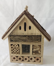 Charger l'image dans la galerie, Handmade large insect house 25 x 8.5 x 27cm - Marissa's Garden & Gift
