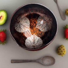 Afbeelding in Gallery-weergave laden, Handmade hand painted rusty orange leaf design food safe coconut bowl and spoon Set with free gift bamboo straw and gift box - Marissa's Garden & Gift