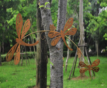 Indlæs billede til gallerivisning Rustic dragonfly garden/outdoor wall art - Marissa's Garden & Gift