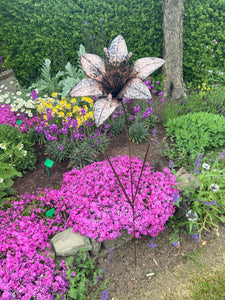 Handmade bronze Lily metal garden/outdoor flower for outdoors/garden 125cm