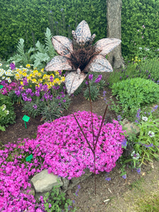 Handmade bronze Lily metal garden/outdoor flower for outdoors/garden 125cm