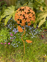 Afbeelding in Gallery-weergave laden, Hydrangea rusty outdoor garden metal garden flower 97cm - Marissa's Garden & Gift