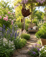 Load image into Gallery viewer, Handmade garden/outdoor tulip metal garden flower 120cm
