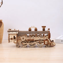 Afbeelding in Gallery-weergave laden, DIY Model wooden kit train - Marissa&#39;s Garden &amp; Gift
