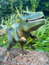 Charger l&#39;image dans la galerie, Garden sculpture T-Rex dinosaur - Marissa&#39;s Garden &amp; Gift
