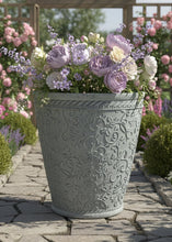 Load image into Gallery viewer, 29cm Blenheim pale blue flower pot - Marissa's Garden &amp; Gift
